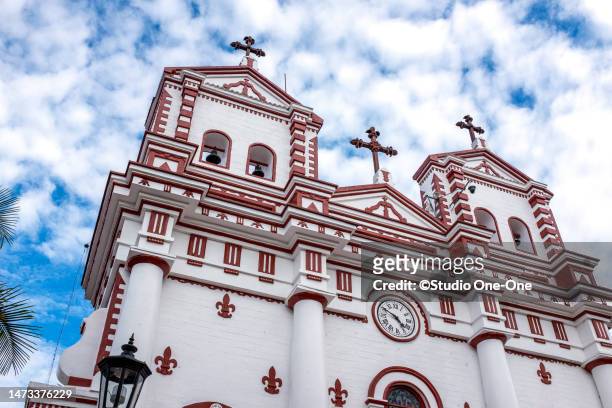 historic church - guatape stock-fotos und bilder