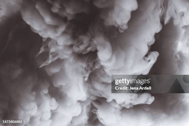 smoke background, smoking or vaping, pollution concept for bad air quality - rook stockfoto's en -beelden