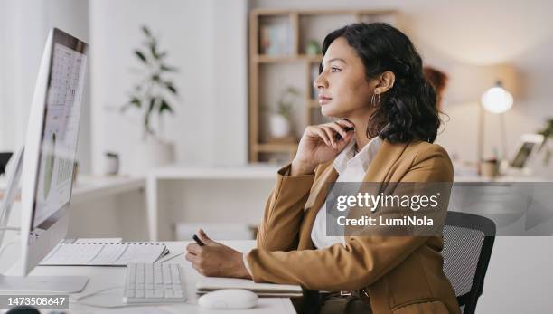 thinking administration, computer or woman reading financial chart graph, finance funding idea or accounting analytics. fintech, database profile or bank accountant problem solving online bookkeeping - professional profile picture stock pictures, royalty-free photos & images