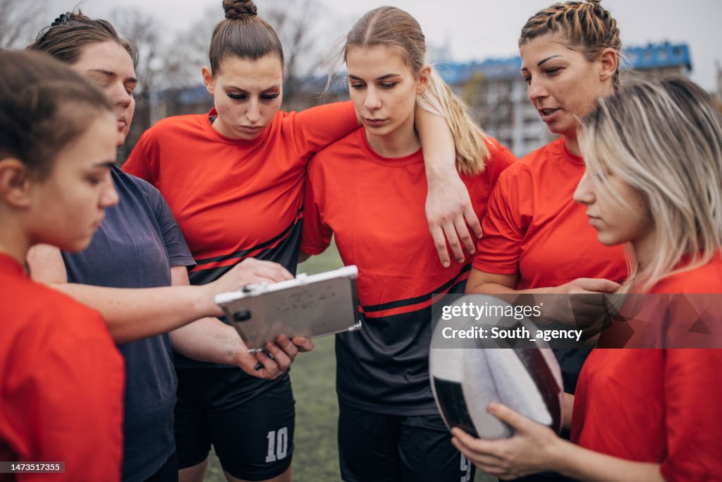 Female Group Rugby Female Rugby Players On Time Out High-Res Stock Photo - Getty Images