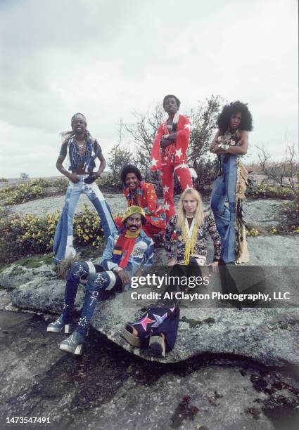 Singer Glenn "Doc" Murdock, keyboardist Mike Keck, bassist Jerry "Wyzard" Seay, singer Joyce "Baby Jean" Kennedy, drummer Sanford "Pepe" Daniels, and...