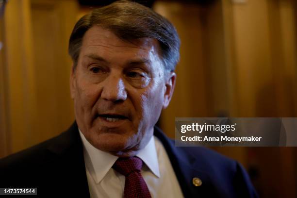 Mike Rounds Upset 4,947 Mike Rounds Photos & High Res Pictures - Getty Images