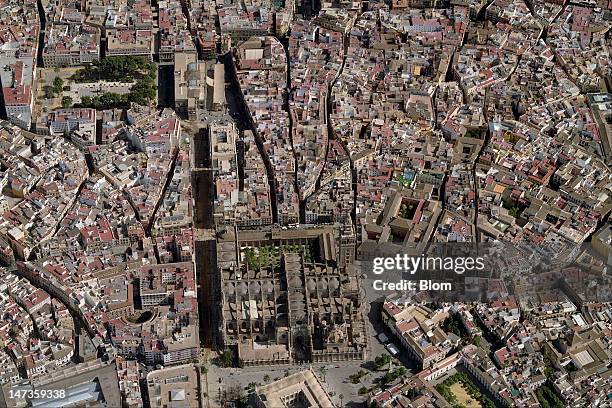 An aerial image of Catedral de Sevilla, Sevilla