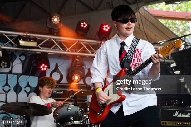 Noah Riley Rumbaoa Riley Thomson Photos and Premium High Res Pictures - Getty Images