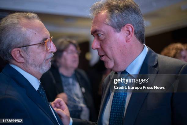 136 Juan Jose Flores Photos and Premium High Res Pictures - Getty Images 136 Juan Jose Flores Photos and Premium High Res Pictures - Getty Images