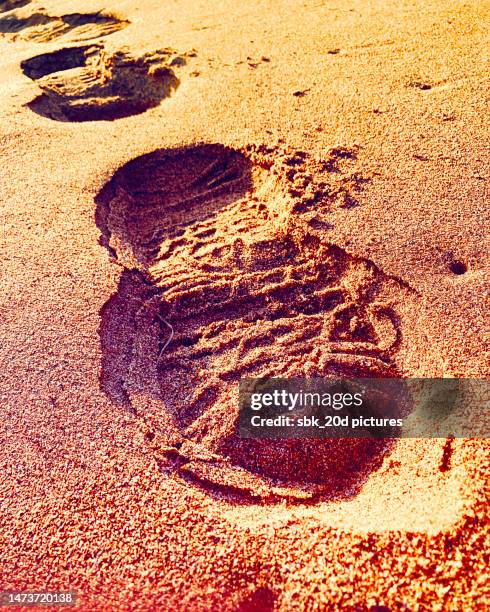 Tread Impression Example Shoe Tread Patterns Photos and Premium High Res Pictures - Getty Images