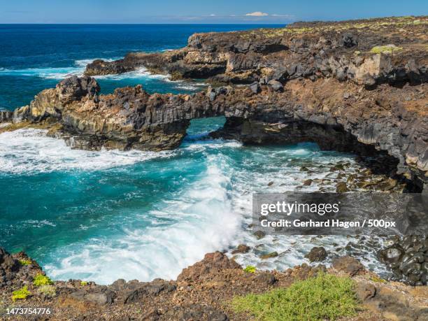 coastline at punta de teno,santa cruz de tenerife,spain - tenerife sea stock pictures, royalty-free photos & images