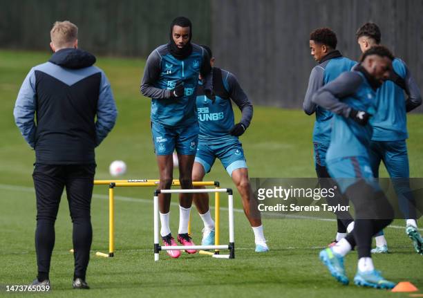 Alexander Isak warms up during the Newcastle United Training Session at the Newcastle United Training Centre on March 15, 2023 in Newcastle upon...