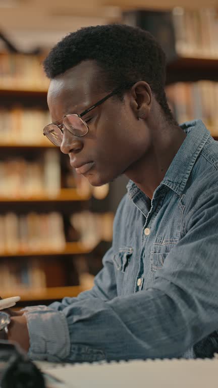 Confusing Research 196 Confused College Student Stock Videos, Footage, & 4K Video Clips ...
