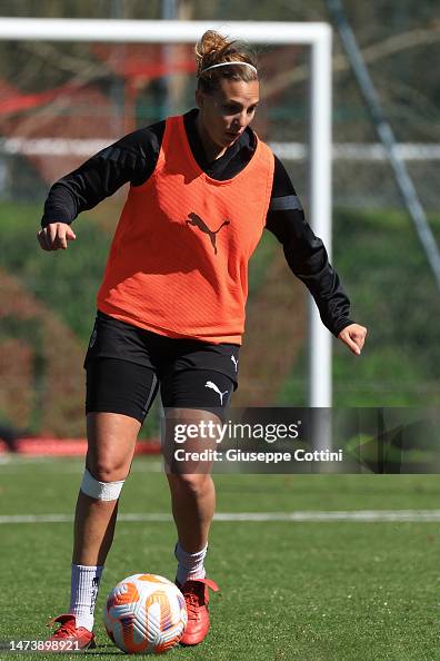 Valery Vigilucci of AC Milan in action during an AC Milan Women... News