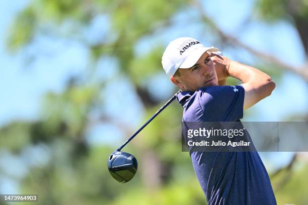 Jordan Spieth of the United States plays his shot from the sixth tee during the first round of the Valspar Championship at Innisbrook Resort and Golf...