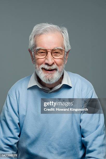 portrait of mature man wearing glasses - beard glasses stock pictures, royalty-free photos & images