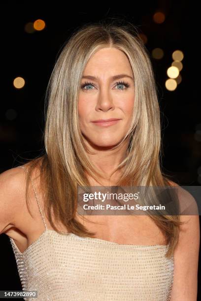 Jennifer Aniston attends the "Murder Mystery 2" photocall at Pont Debilly on March 16, 2023 in Paris, France.