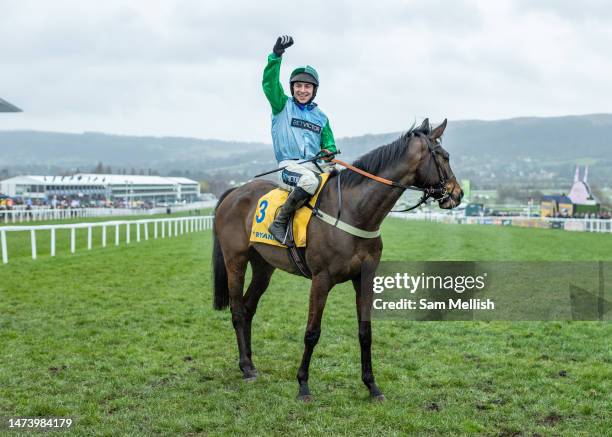 Jockey, Gavin Sheehan on You Wear It Well celebrates following winning in The Jack de Bromhead Mares Novices Hurdle during day three of the...