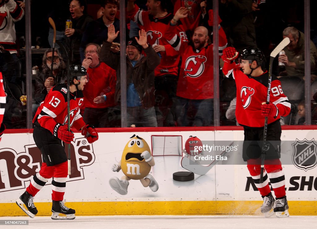 Tampa Bay Lightning v New Jersey Devils
