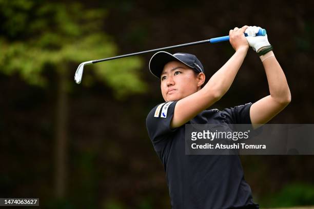 Mao Nozawa of Japan hits her tee shot on the 3rd hole during the first round of T-POINT x ENEOS Golf Tournament at Kagoshima Takamaki County Club on...