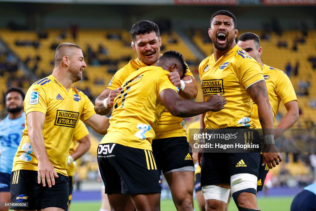 Super Rugby Pacific Rd 4 - Hurricanes v NSW Waratahs