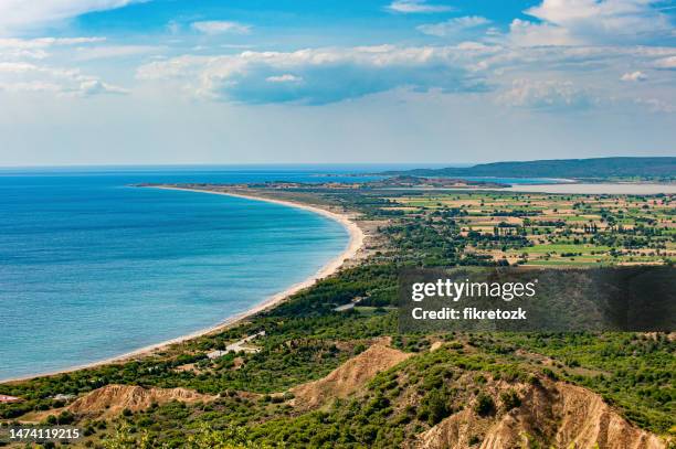 gesamtansicht von anzac cove - battle of gallipoli stock-fotos und bilder