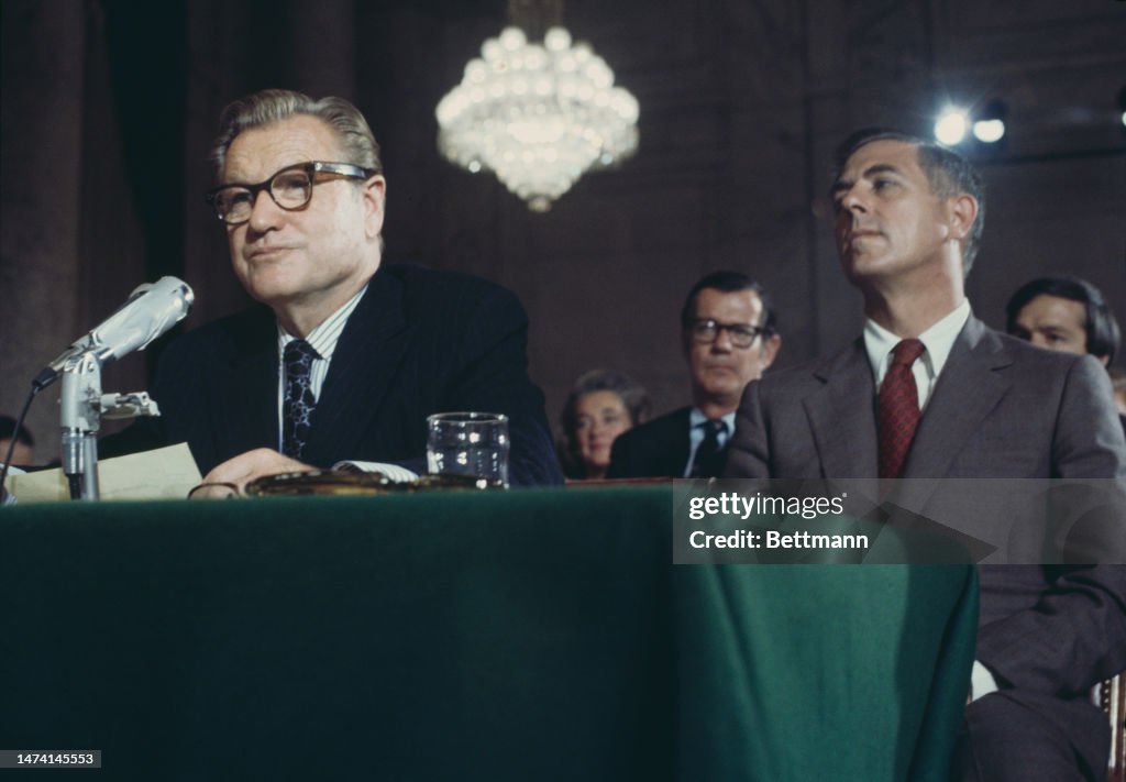 Vice President Rockefeller Rug Nelson Rockefeller , the Vice President-designate, testifies before ...