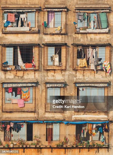 a detail view of slums in mumbai - mumbai bildbanksfoton och bilder