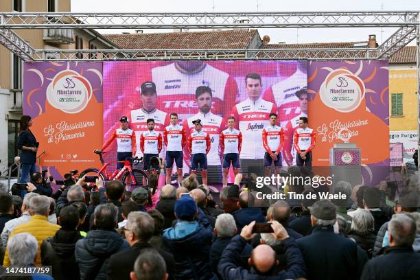 General view of Mads Pedersen of Denmark, Dario Cataldo of Italy, Markus Hoelgaard of Norway, Jacopo Mosca of Italy, Toms Skujins of Latvia, Jasper...