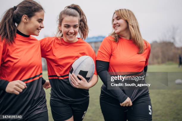 rugbyspieler - women's rugby stock-fotos und bilder