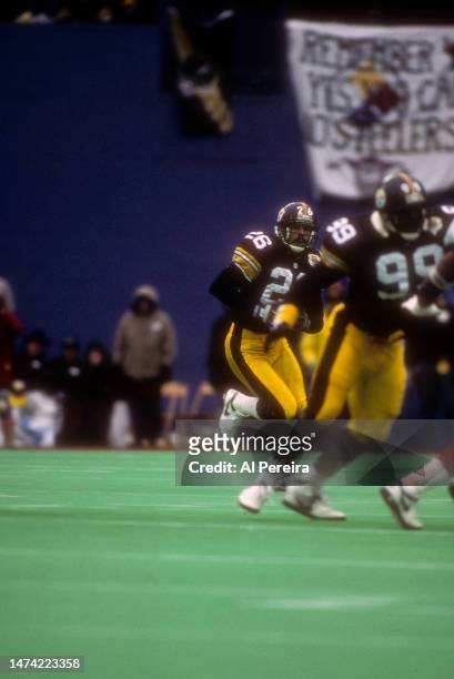 Cornerback Rod Woodson of the Pittsburgh Steelers returns a punt in the game between the Buffalo Bills vs the Pittsburgh Steelers AFC Divisional...