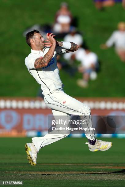 Doug Bracewell of New Zealand bowls during day two of the Second Test Match between New Zealand and Sri Lanka at Basin Reserve on March 18, 2023 in...