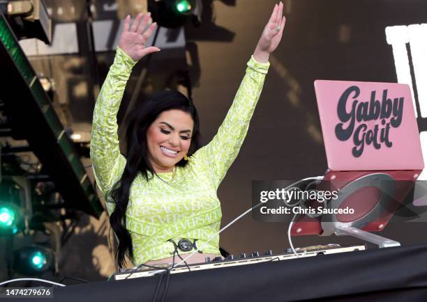 Gabby Rapper Dj Gabby Photos and Premium High Res Pictures - Getty Images