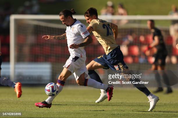 Ryan Williams of the Glory with the ball during the round 21 A-League Men's match between Newcastle Jets and Perth Glory at McDonald Jones Stadium,...