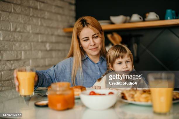 mom, i'm not hungry - picky eater stock pictures, royalty-free photos & images