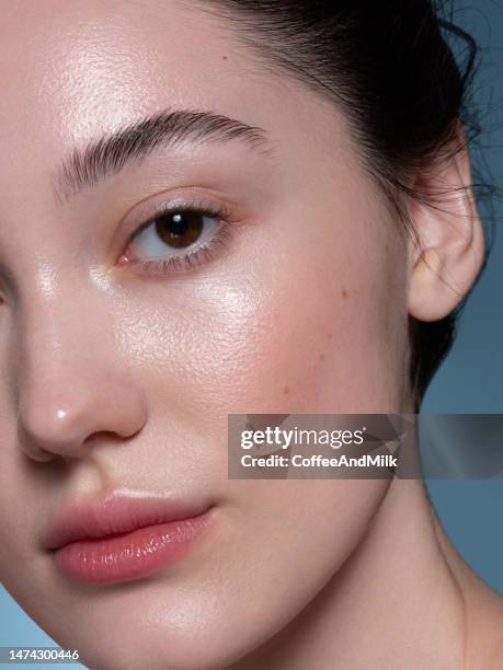 beautiful natural woman extreme close-up - skin stock pictures, royalty-free photos & images