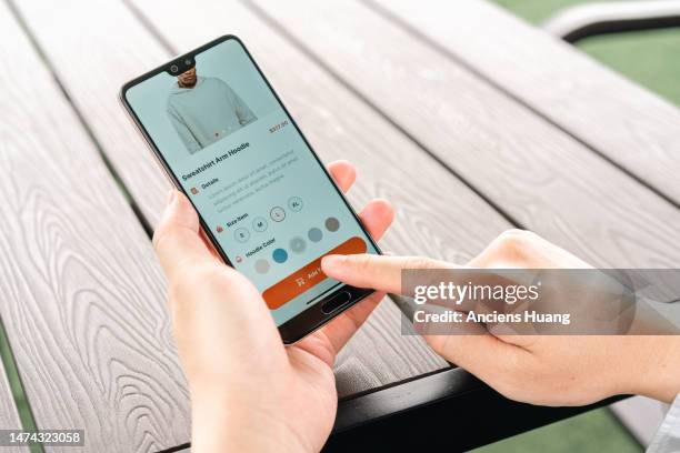 Hand Tapping On Table Hand Tapping Table Photos and Premium High Res Pictures - Getty Images