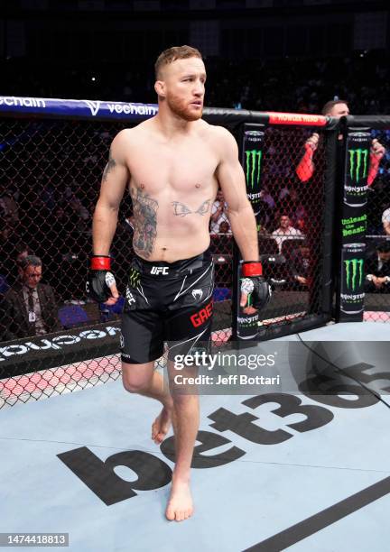 Justin Gaethje prepares to fight Rafael Fiziev of Kazakstan in a lightweight fight during the UFC 286 event at The O2 Arena on March 18, 2023 in...