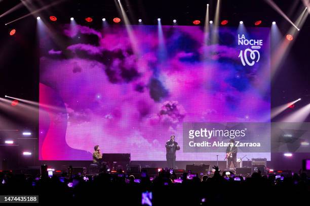 Antonio Orozco performs on stage during "La Noche De Cadena 100" charity concert 2023 at WiZink Center on March 18, 2023 in Madrid, Spain.