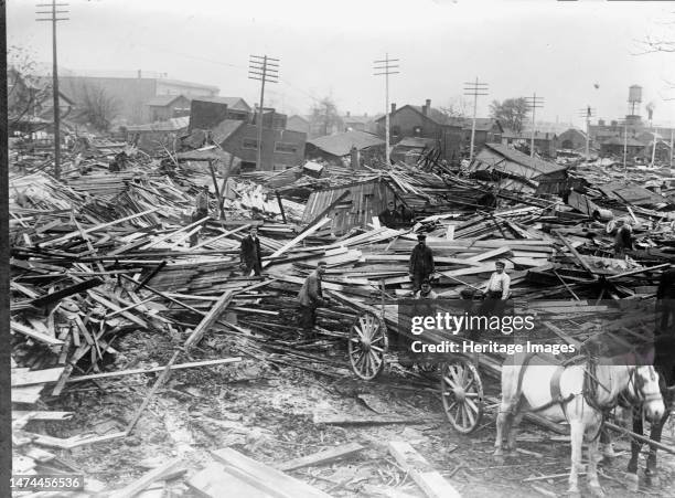 Collapse Timber 87 Dayton Flood Stock Photos, High-Res Pictures, and Images - Getty Images
