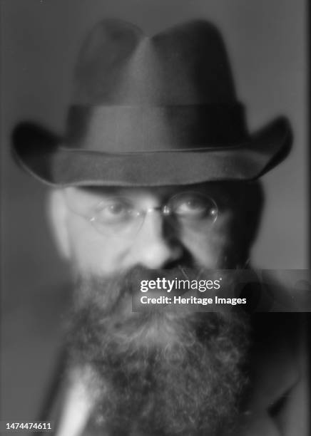 Hertz, Alfred, Mr., portrait photograph, 1914 Mar. 26. Creator: Arnold Genthe.