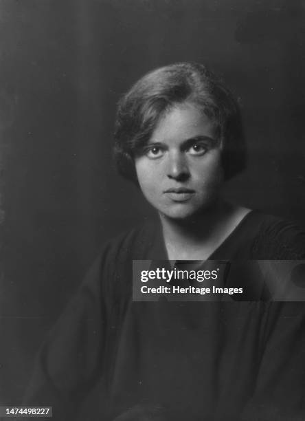 Miss Pollitzer, portrait photograph, 1918 Sept. 24. Possibly a portrait of American photographer and suffragist Anita Lily Pollitzer, who lived with...