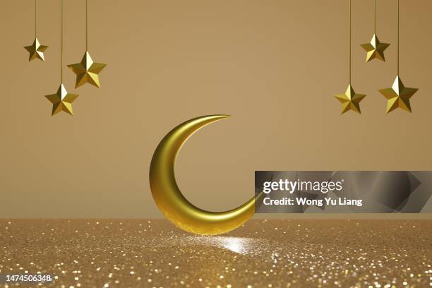 gold crescent moon, ramadan,  hari raya concept, 3d render - ramadan moon photos et images de collection