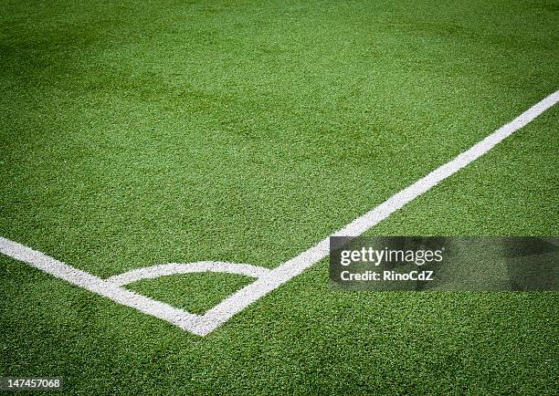 angle of soccer field - corner marking stockfoto's en -beelden
