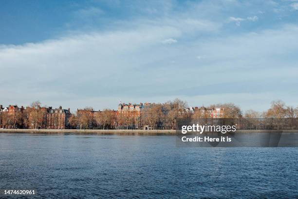 chelsea on thames, london - battersea park fotografías e imágenes de stock