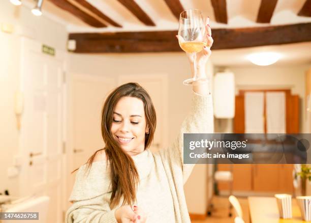 Rasing Lass 621 Gesture Raising His Glass Stock Photos, High-Res Pictures, and ...