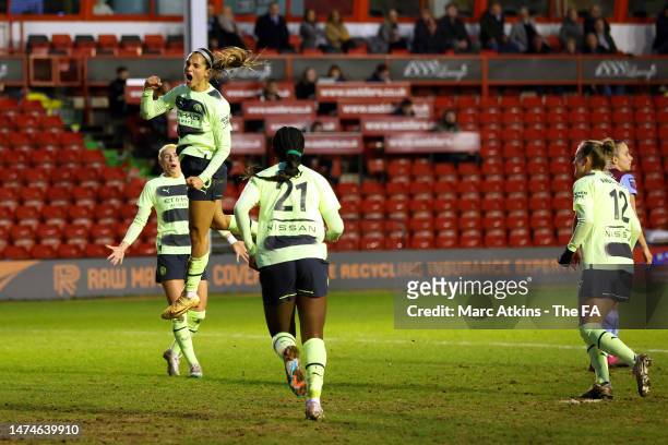 Deyna Castellanos of Manchester City celebrates after scoring the team's first goal with teammates during the Vitality Women's FA Cup match between...