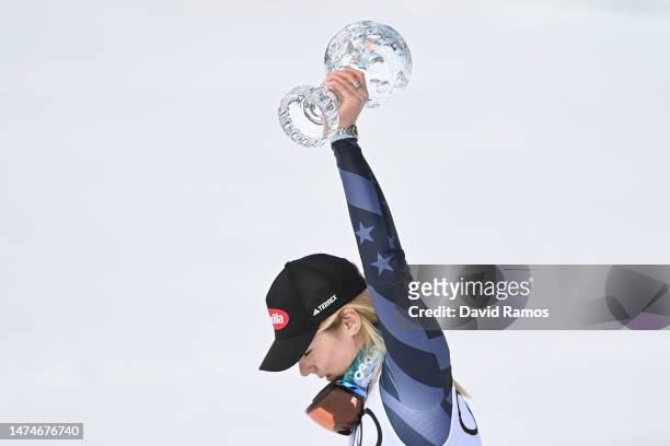 Women's Giant Slalom Cup Champion Mikaela Shiffrin of United States celebrates with the Crystal Globe trophy after Women's Giant Slalom at the Audi...