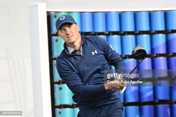 Jordan Spieth of the United States plays his shot from the 18th tee during the final round of the Valspar Championship at Innisbrook Resort and Golf...