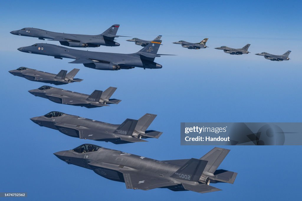South Korea and US Hold Joint Air Drills