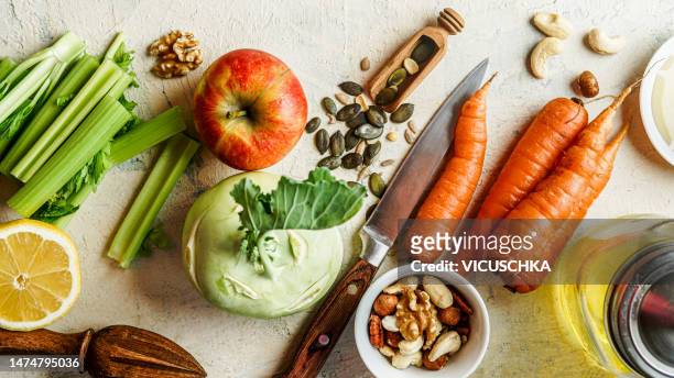 seasonal salad ingredients for winter season, top view. healthy food - winter vegetables stockfoto's en -beelden