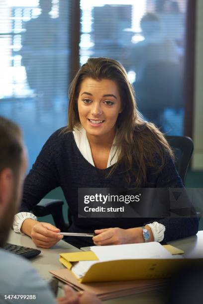 tirocinante laureato - primo lavoro foto e immagini stock