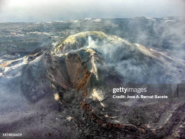 Volano Ridge Line 4,370 Ridge Of Volcanoes Stock Photos, High-Res Pictures, and Images ...