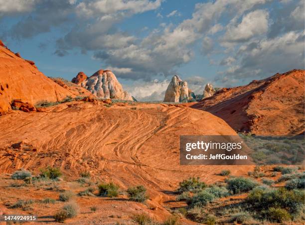 the white domes - valley of fire state park stock pictures, royalty-free photos & images